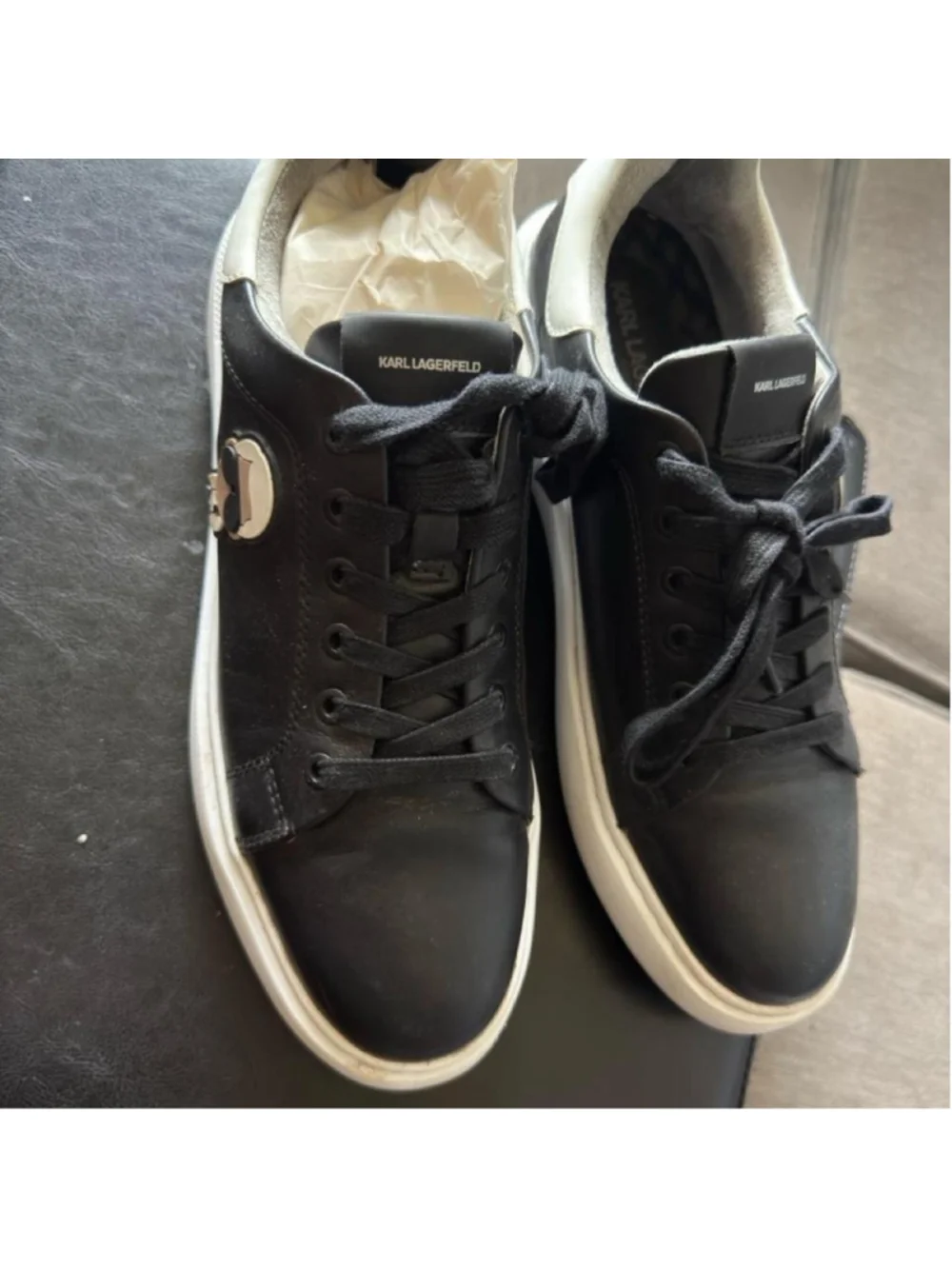 Karl Lagerfeld Black leather sneakers with white sole #leathersneakers #athletic